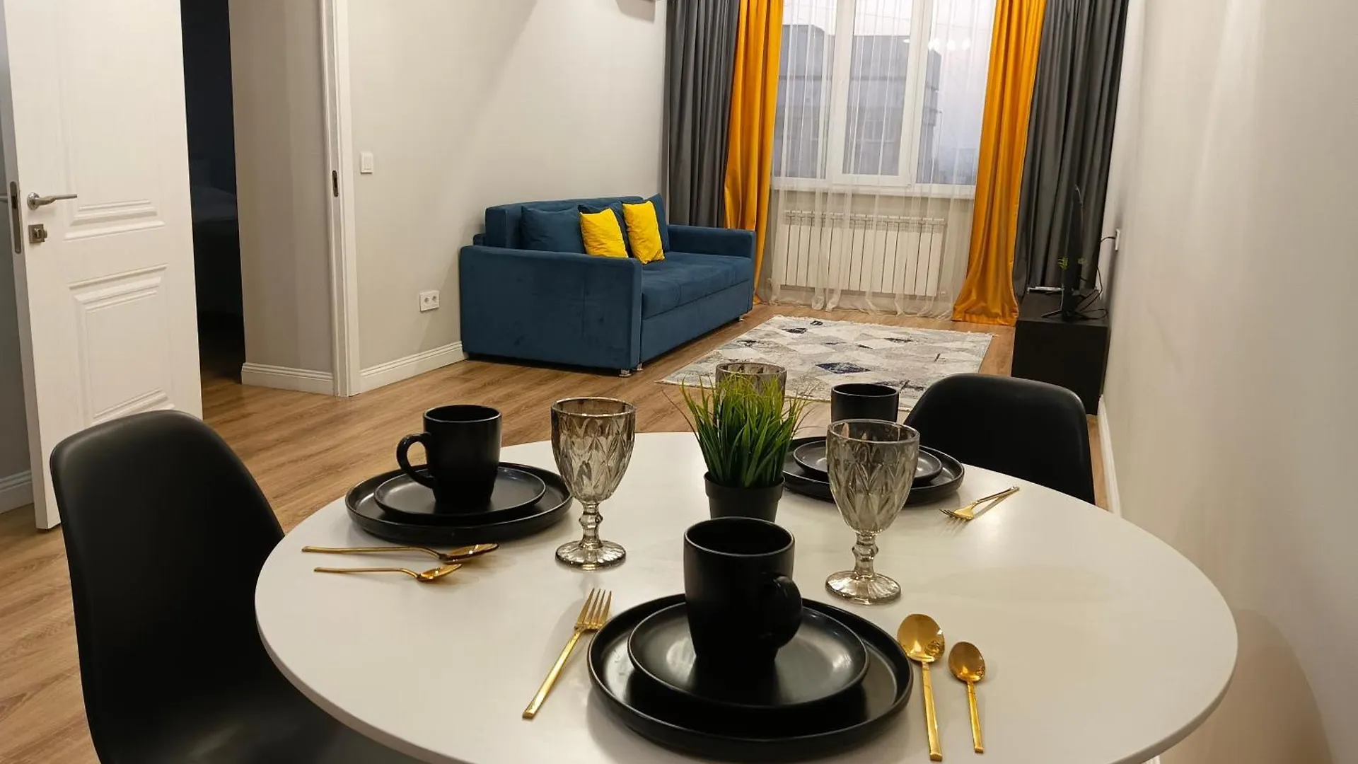 Apartament Евродвушка На Тулебаева Ałma Ata Kazachstan